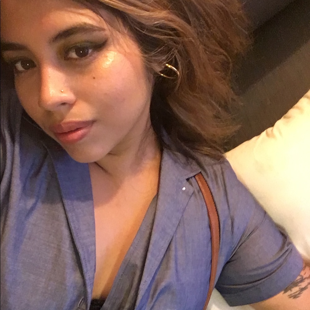 Meet your Posher, Naomi